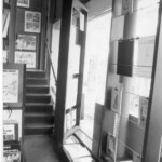 Vitrine amovible Vitrine amovible de la librairie Glénat à Paris rue Lafayette 1983